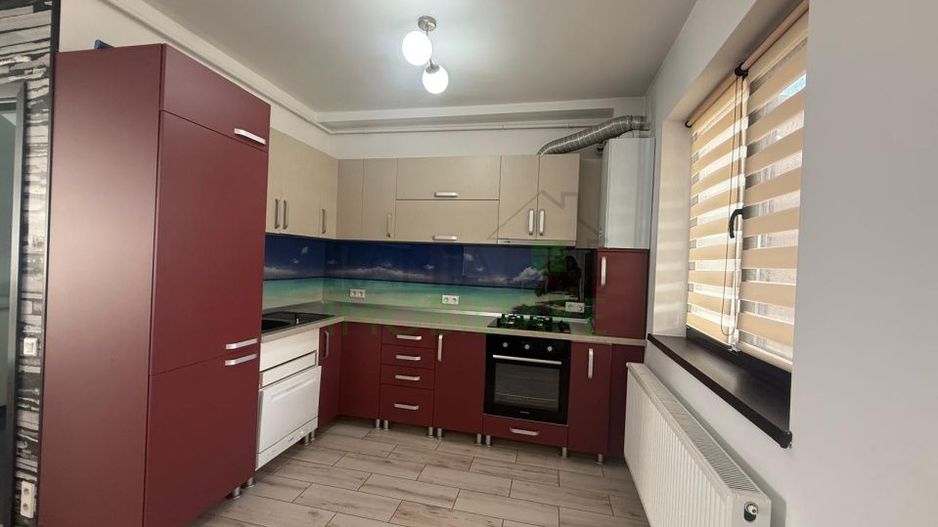 Casă Înșiruită Hărman 4 Camere, Curte Teren 225 mp - Poză 4
