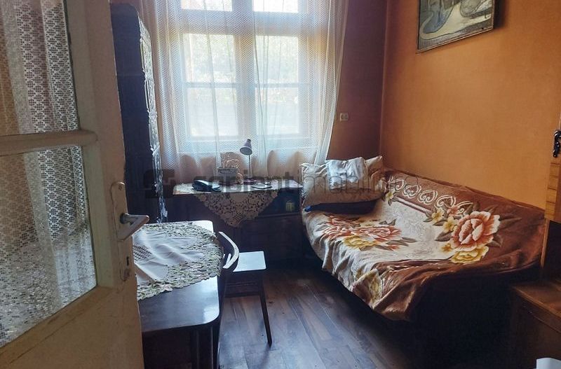 Teren de vanzare str.Colinelor cu casa demolabila - Poză 5