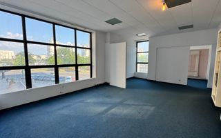 Spațiu comercial 493 mp utili | Locație centrală | Vizibilitate excelentă | - Poză 49