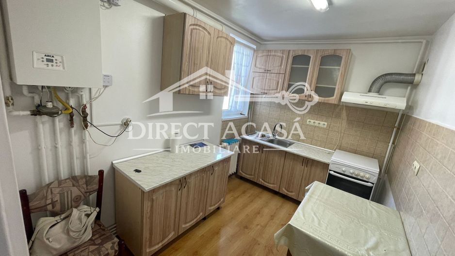 Apartament 3 camere de inchiriat-str Ciucas-Zona Dambu - Poză 4