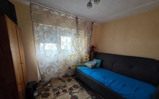 Apartament spatios cu 4 camere, 2 balcoane – Marghita, zona Penny - Poză 8