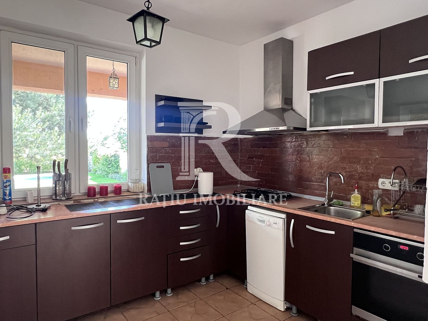 Casă 4 camere de închiriat | Saună | Piscina | Sântandrei | Bihor - Poză 5