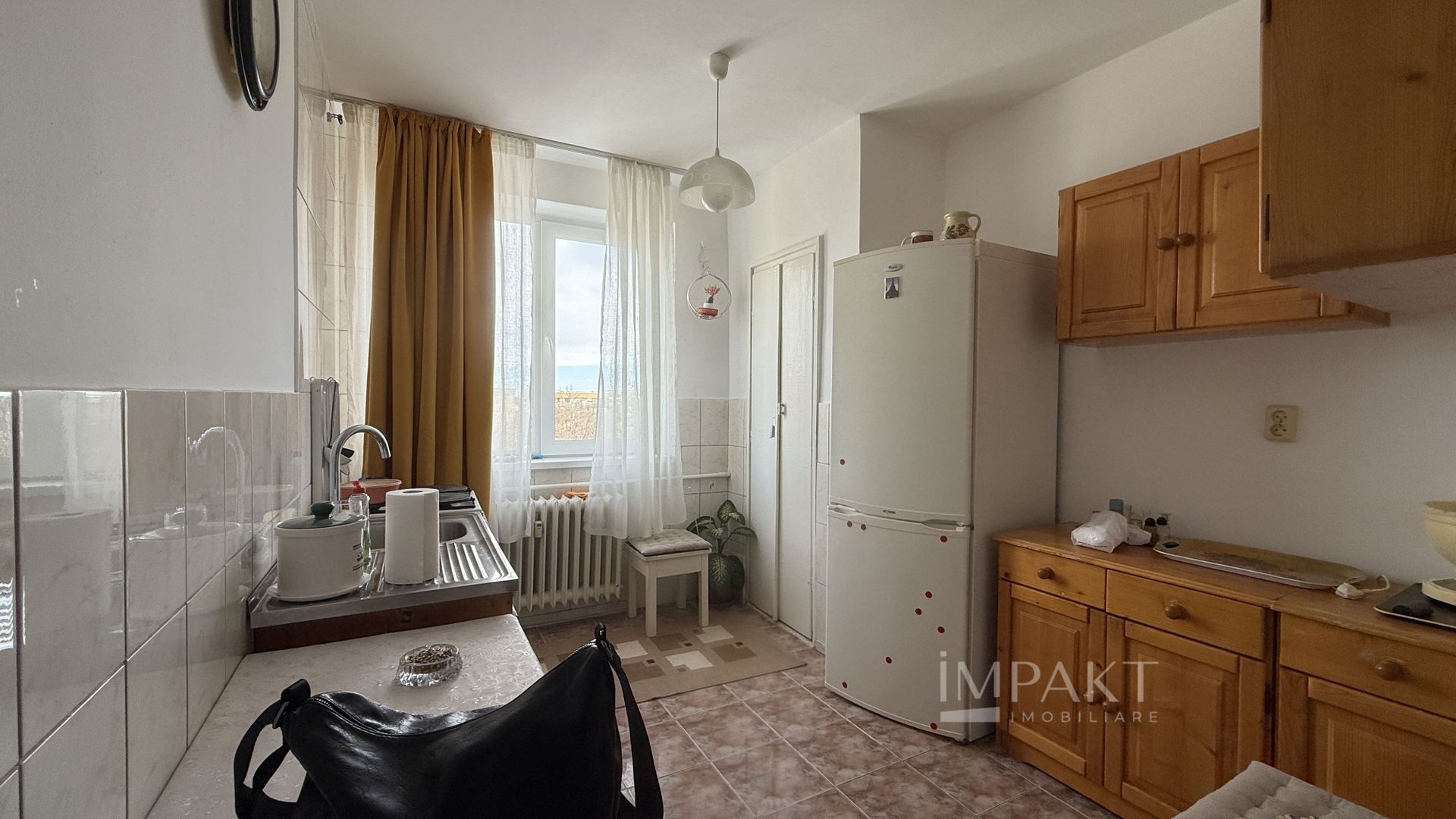 Apartament cu 2 camere semidecomandat langa Iulius Mall Gheorgheni - Poză 3