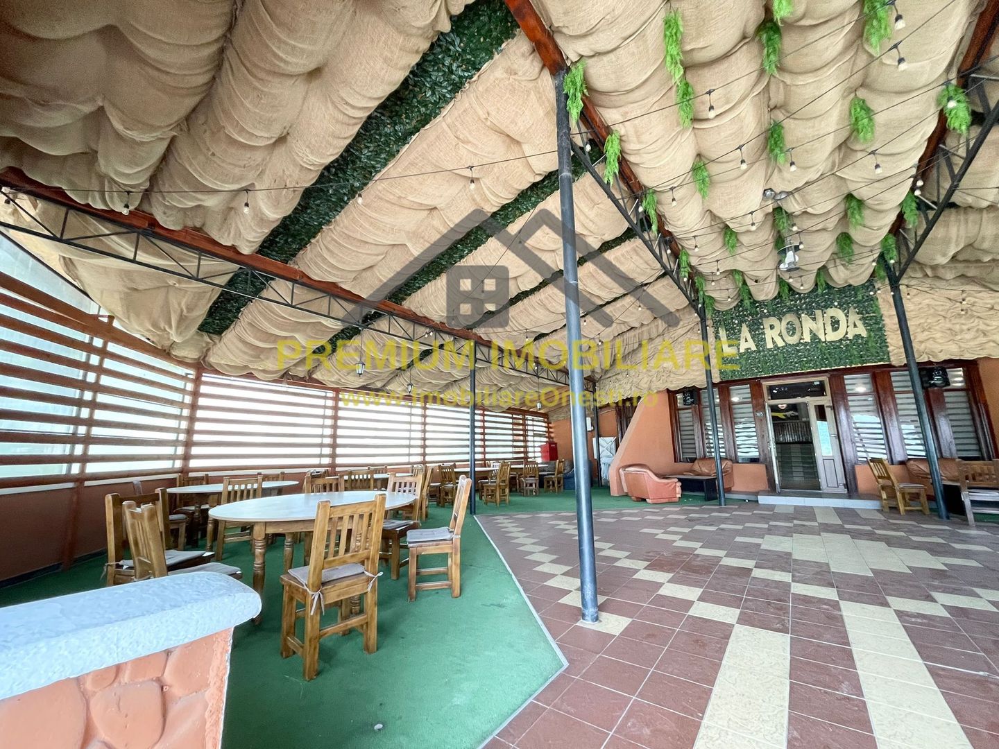 Restaurant, Terasa 1400 MP teren de Vanzare / Inchiriere - Poză 10