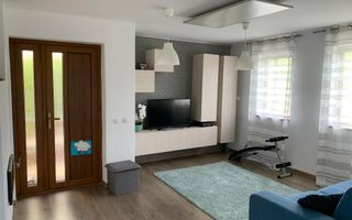 Înconjurată de verdeață – Casa ideală pentru tine și familia ta. - Poză 2
