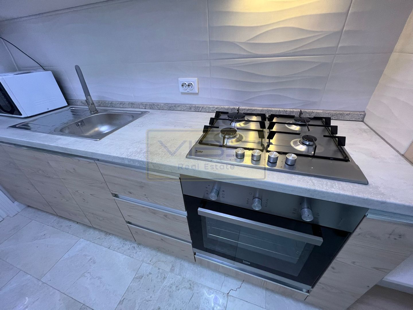 Apartament 2 camere decomandat Royal Town - Copou - Poză 14