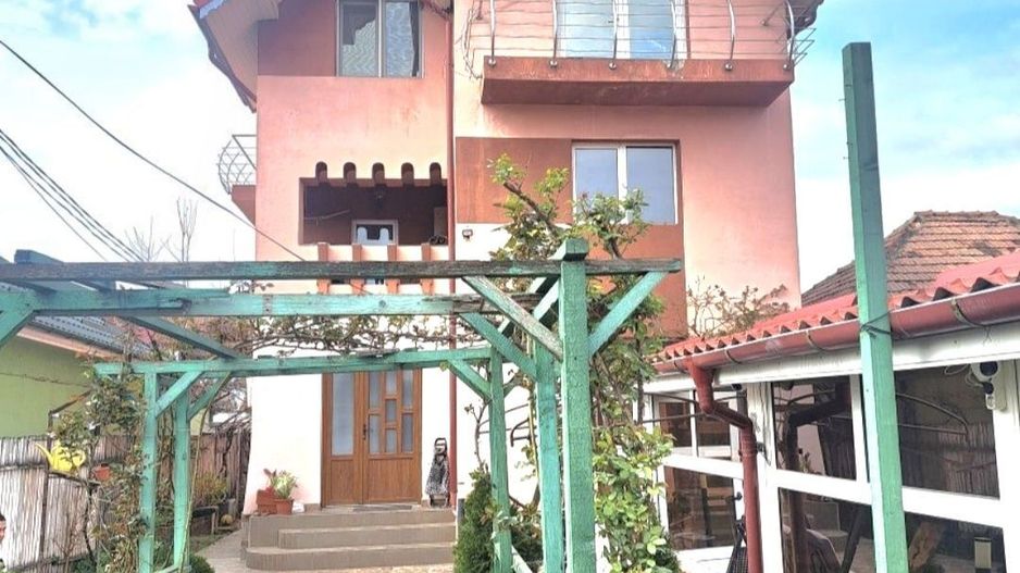 Casa- zona Spitalul Nr. 1, Craiova - Poză 1