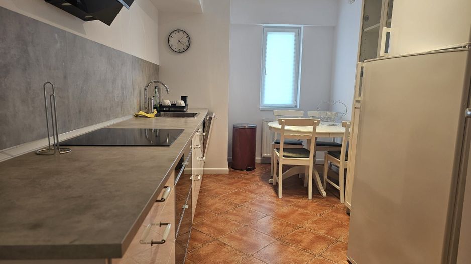 Apartament 3 camere mobilat , Zona Rond Alba Iulia - Poză 15