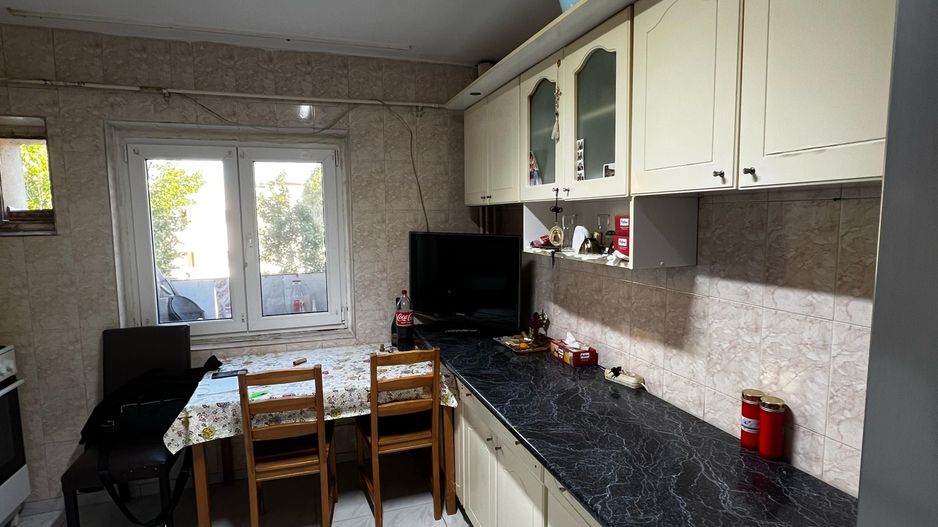 Apartament 3 camere decomandat - Colentina - Poză 4