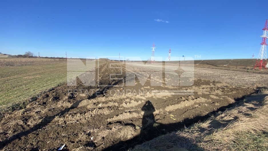 Teren Calea Cernauti | 52 ARI | Intravilan - Poză 1