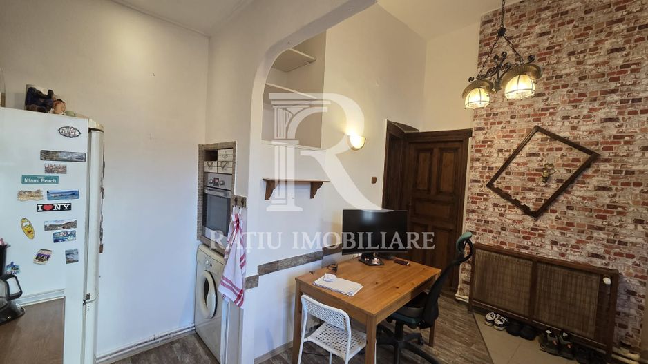 Apartament cu 2 camere | Zona Ultracentrala | Oradea - Poză 14