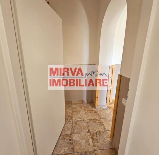 🏢 Spațiu de birouri modern – 5 camere, 3 băi – Zona Centrală, Ploieșt - Poză 40