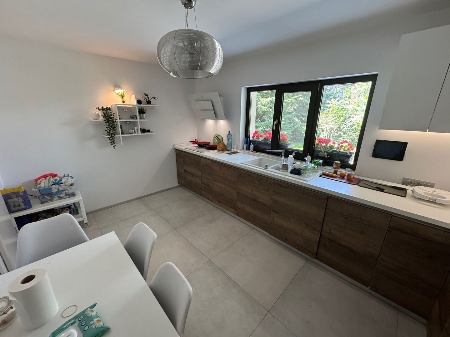 Vila de LUX Tunari, 214m2 utili, 600 curte - Poză 12