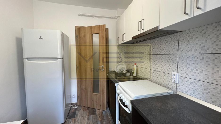 Apartament 2 dormitoare + living Podu Ros - Poză 15
