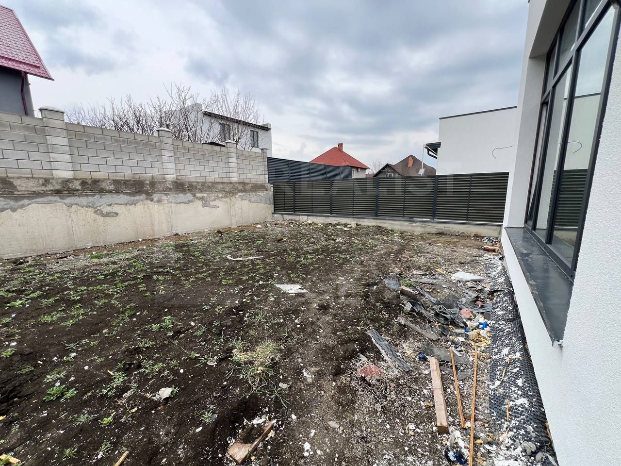Vânzare, casă 4 camere, strada Florilor,Bubueci - Poză 8