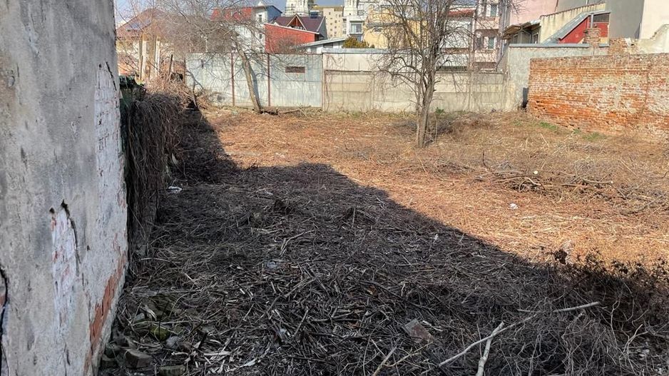 TEREN CONSTRUCTIE CASA ZONA 13 SEPTEMBRIE - MARRIOT CU AUTORIZATIE - Poză 1