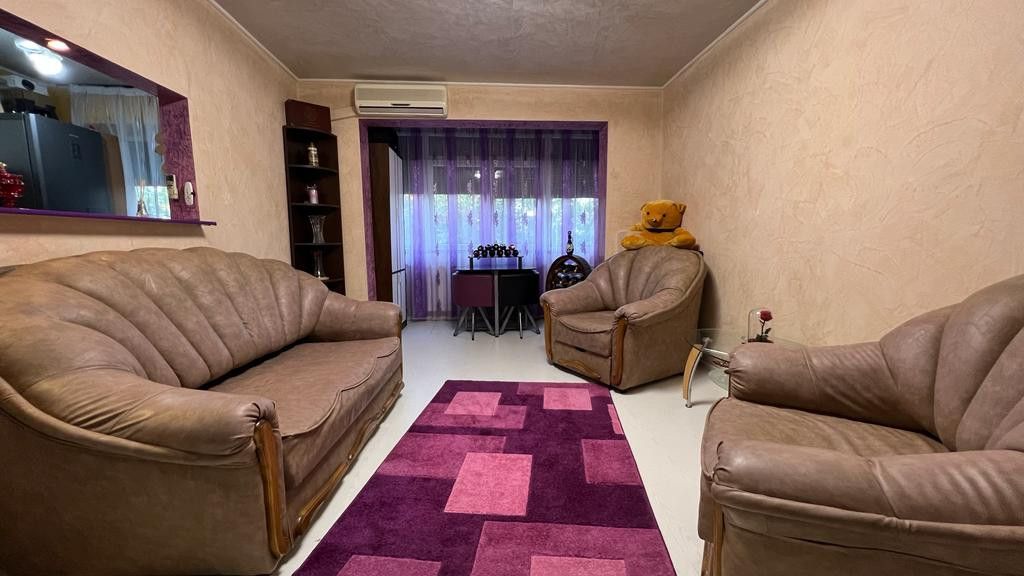 Tomis Nord - Apartament decomandat cu 2 camere, mobilat și utilat. - Poză 4