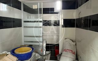 Casa de vanzare D+P+E+M cu 5 camere în Livada De Bihor - Poză 3
