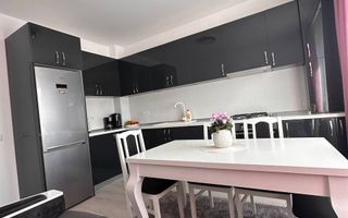 Studio luminos spre vanzaare, la poalele Pietrei Craiului – Zărnești - Poză 10