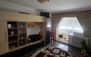 Apartament 2 camere, decomandat – Tomești(Bloc reabilitat) - Poză 2