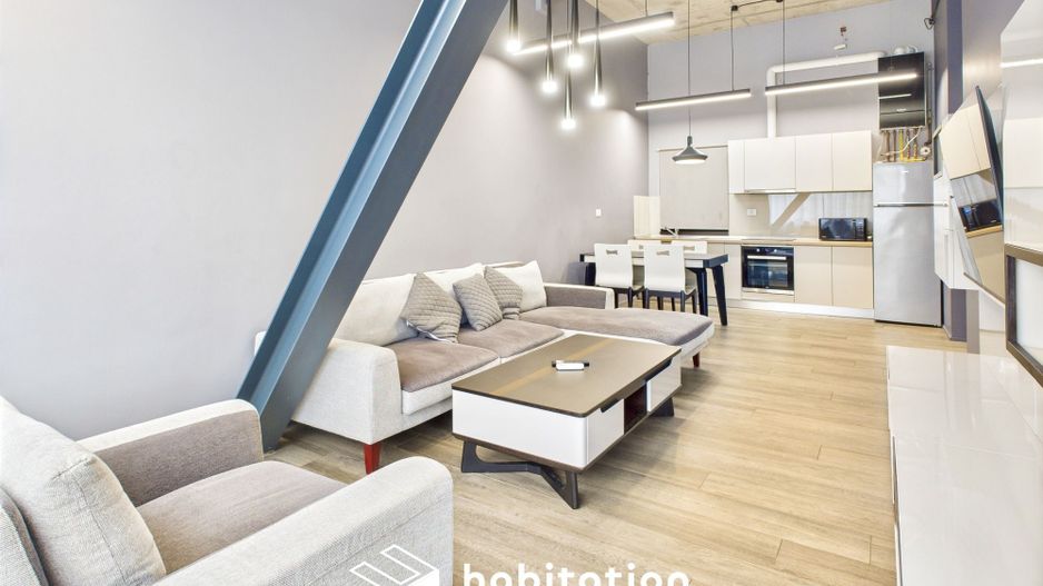 Locuință cu personalitate: 2 camere, aproape de centru, sală de sport - Poză 1