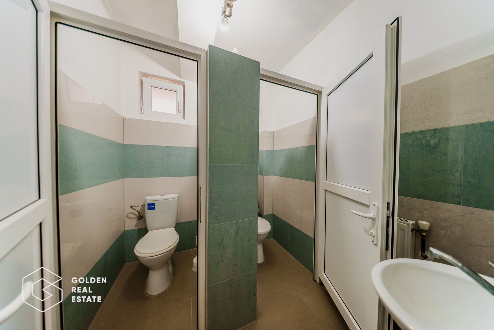 Proprietate pretabila pentru afacere, Cladova - Poză 18