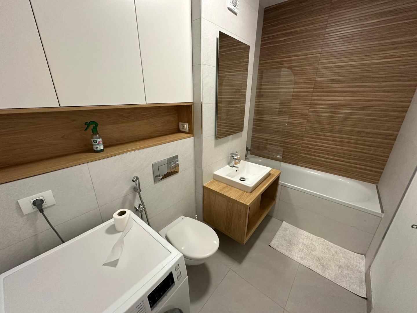 Apartament la Nord One -loc de parcare - Poză 12