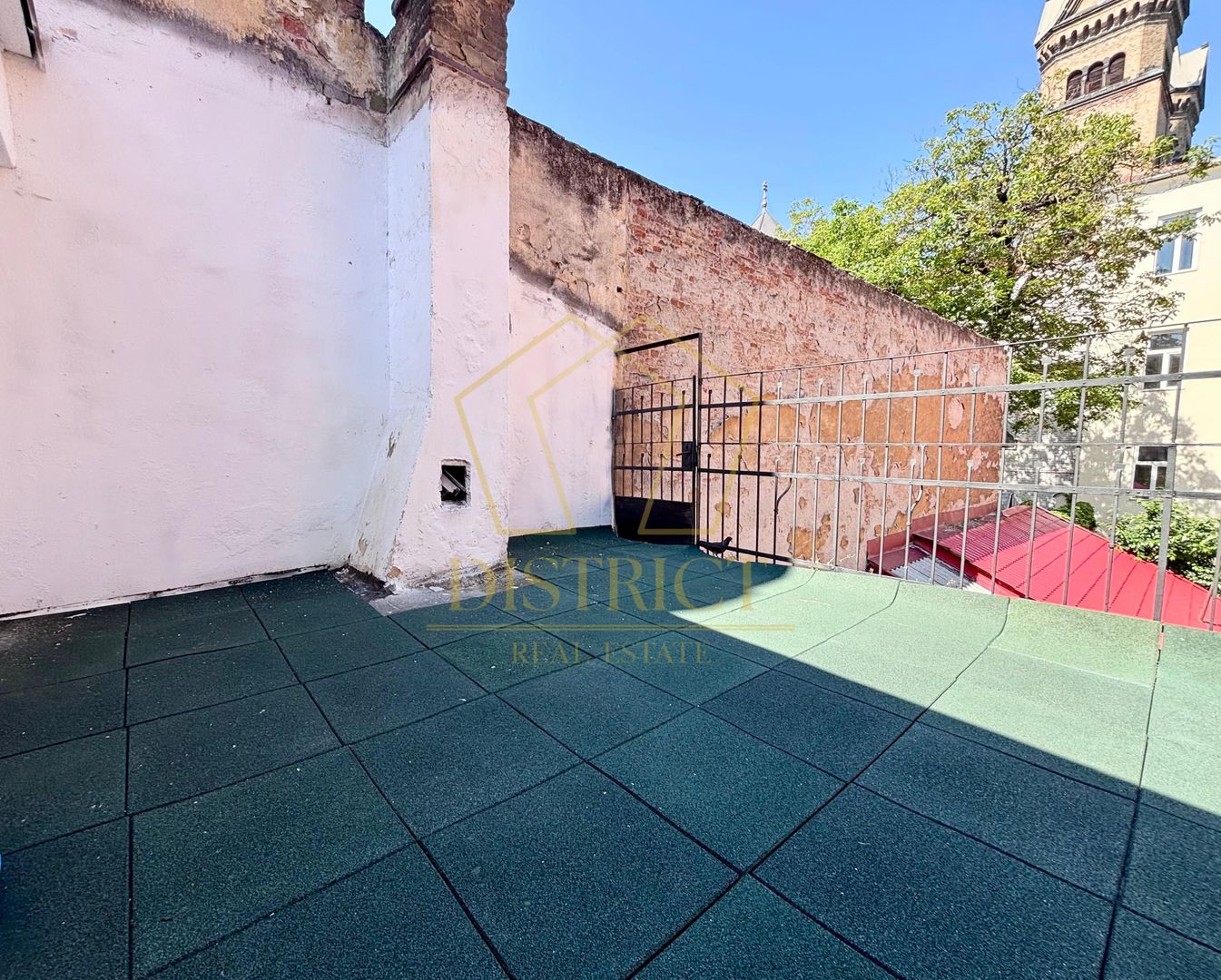 Apartament cu 3 camere pretabil firme, birouri | Traian - Poză 5