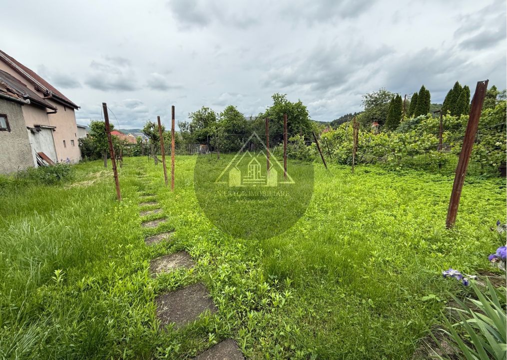 Casa de 4 camere, zona Mosnei - Poză 5