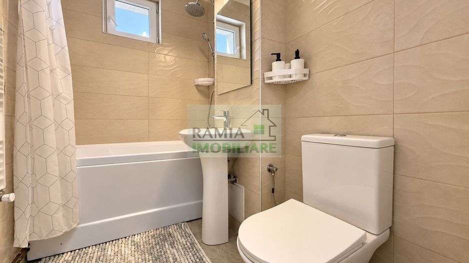Apartament 2 camere complet renovat Bd. Vlahuță, panoramă spre Tâmpa - Poză 5