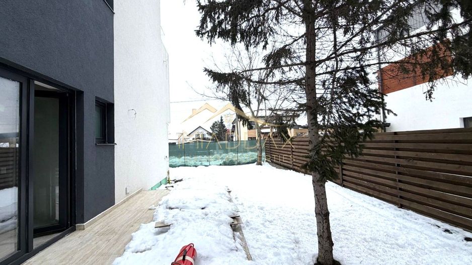 Vila moderna 6 camere // 190mp // teren 300mp // Tunari - Poză 28