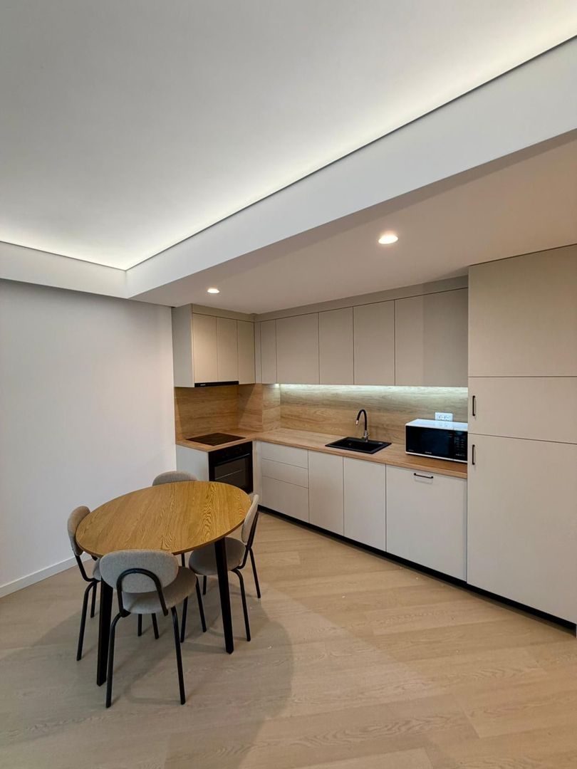 Apartament 2 camere de inchiriat  | Cortina North - Poză 2