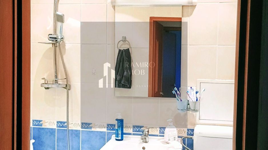 Apartament 3 camere | 70 mp | Loc de parcare și boxă - Poză 5