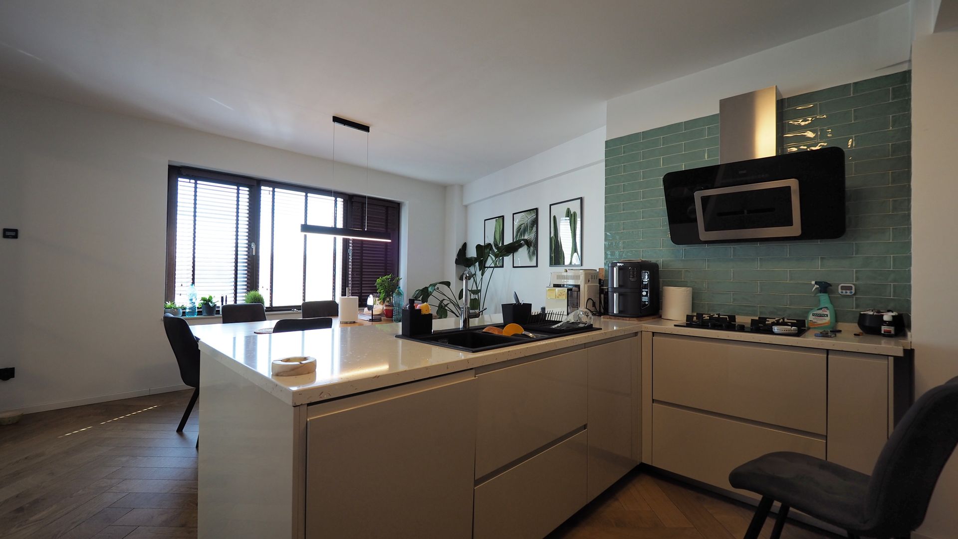Duplex penthouse insorit cu 5 camere, 3 bai | 325mpc | terase 88mp - Poză 8