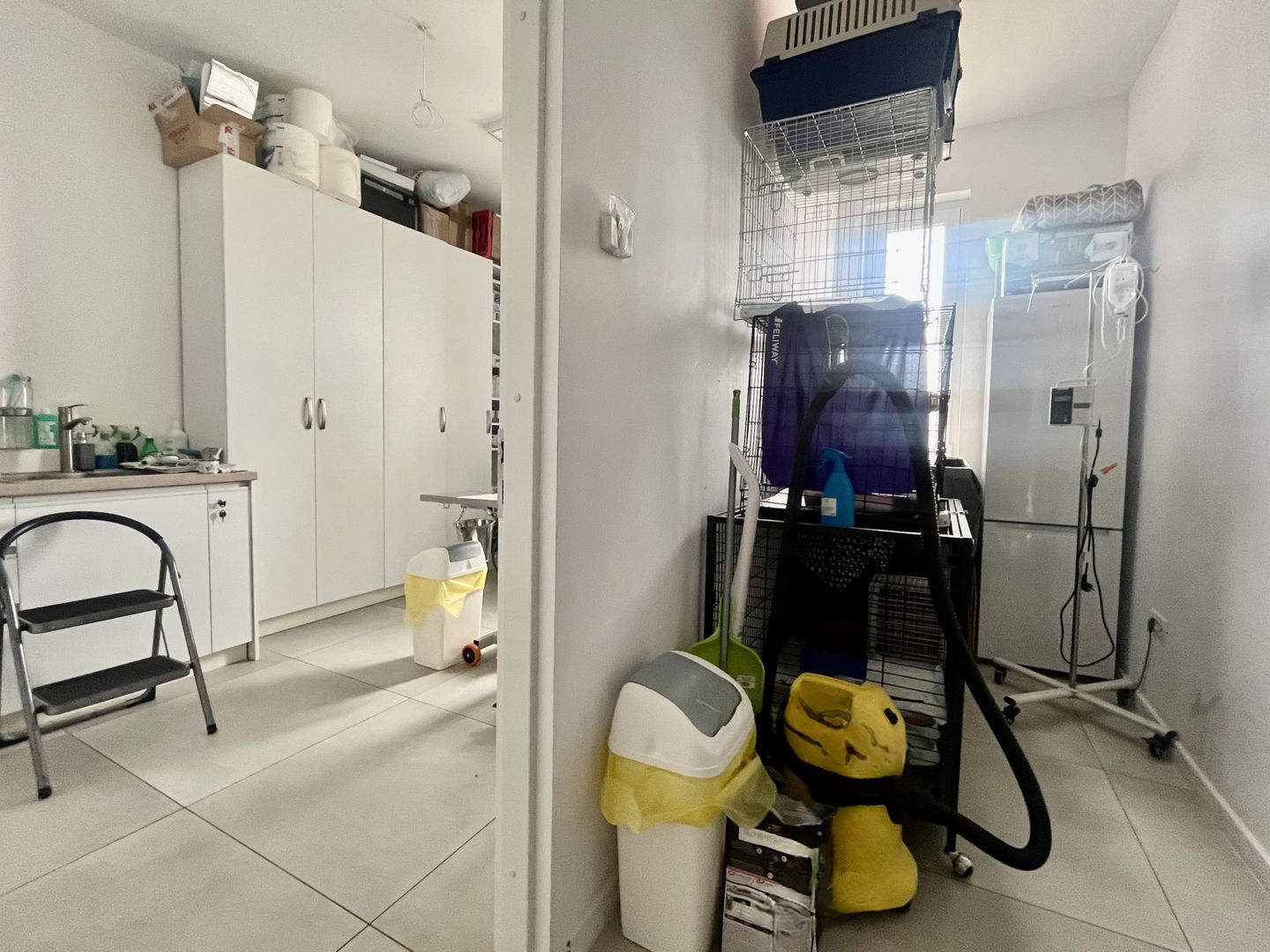 Spatiu comercial, amenajat si compartimentat, in Dumbrăvița - Poză 6