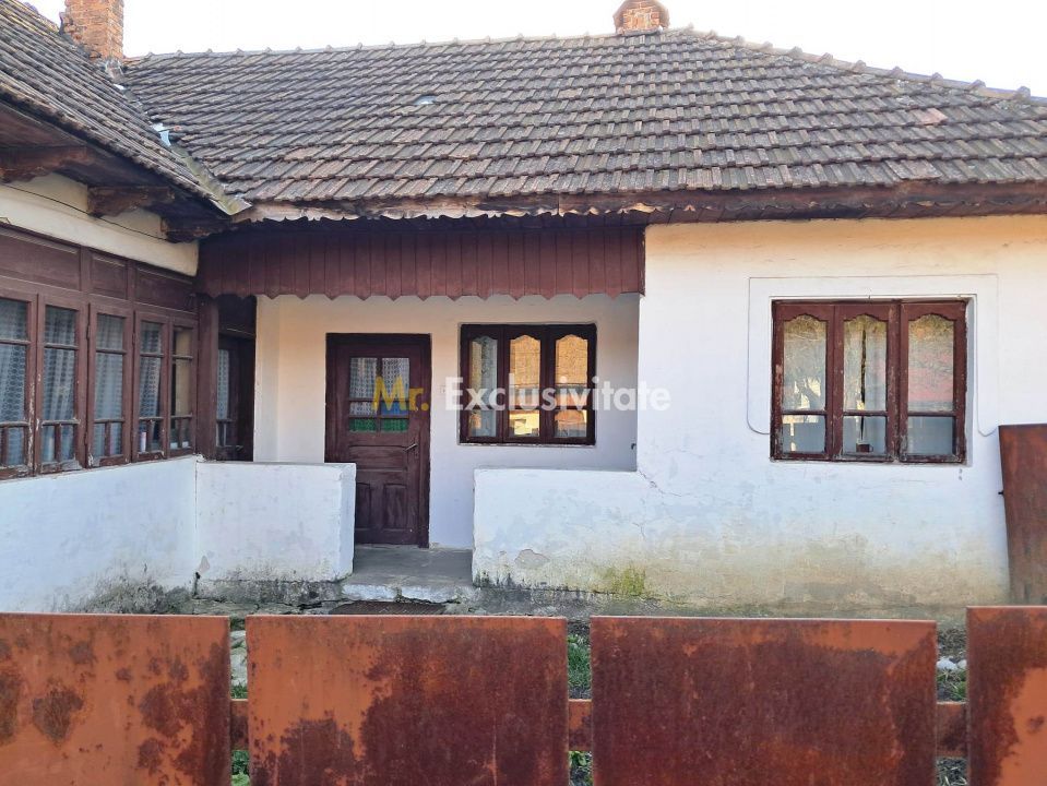 Casă și teren de vânzare Polovragi - Racovița - Poză 2