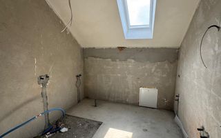 Casă Tip Duplex INDEPENDENTĂ ENERGETIC - Cartier NOU - Poză 18