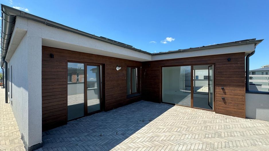Penthouse cu 4 camere si terasa 60 mp, Sibiu - Poză 1