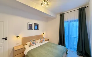 Casa moderna si cocheta. Locatie excelenta. Curte amenajata. Loc de parcare. - Poză 16
