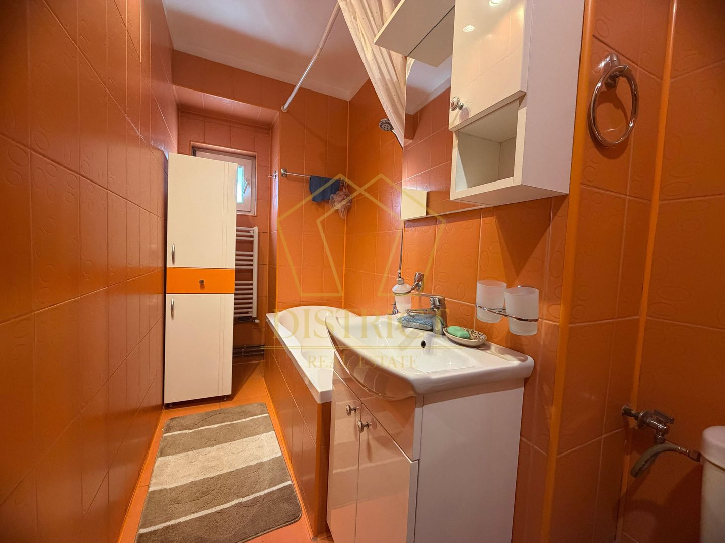 Apartament decomandat cu 5 camere si 2 bai, etaj 2 | Buziasului - Poză 16