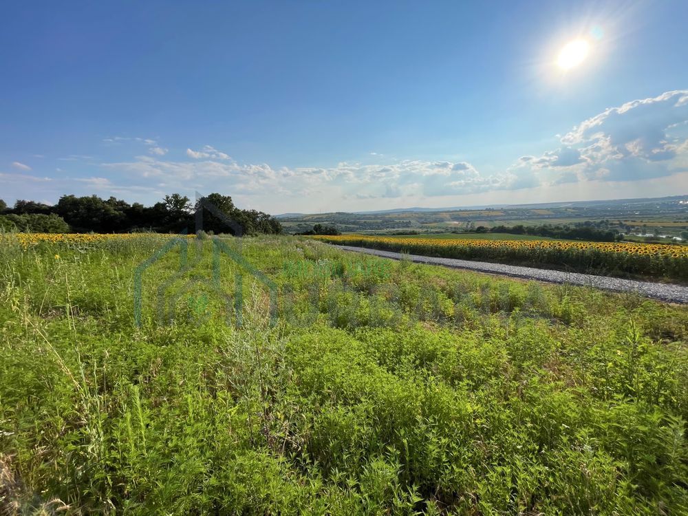Teren intravilan ,Barnova ,Iași, 834 mp, priveliste panoramica deosebita,langa padure! - Poză 2