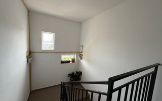 3 camere/ 2 bai/ balcon  – Zona Piata 1 Mai - Poză 11