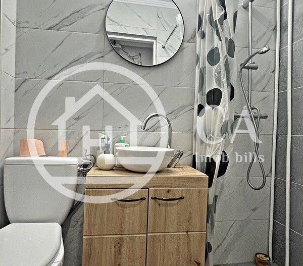 Apartament de vânzare cu 2 camere în zona Rogerius, Oradea - Poză 6