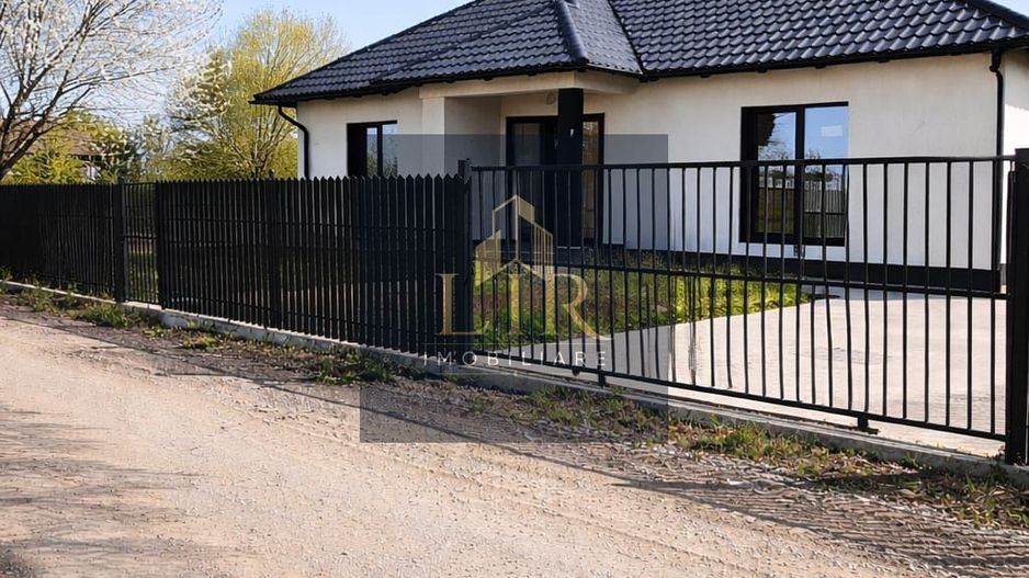 Casă individuală cu 3 camere – Vișan, Iași - Poză 2