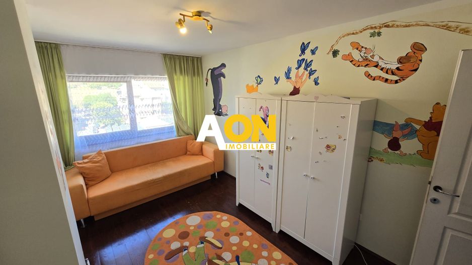 Apartament cu 3 Camere, Scară Interioară, Zona Centru - Poză 4