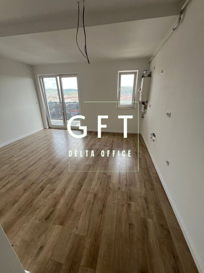 Apartament 3 camere - Poză 1