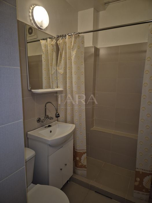 Apartament cu 2 camere in zona Centrala - Poză 7
