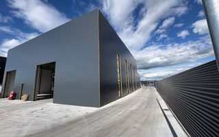 Hala noua 600 mp I zona vest - Poză 4