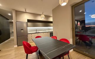Penthouse cu 3 camere/ 107 mp utili / terasa 143 mp/ Stefan cel Mare - Poză 8