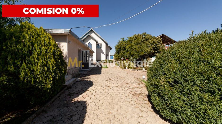 Casa visurilor cu 4000 mp livada roditoare si gradina Darmanesti-Arges - Poză 3